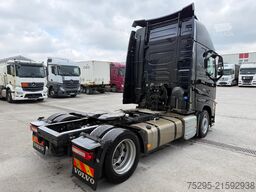 Volvo FH  460 MEGA LowDeck VEB+ 2Tanks 2Liegen TÜV9 26