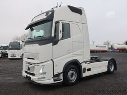 Τυπική μονάδα τράκτορα Volvo FH 500 Aero Euro 6 Globetrotter XL Leder Mikrowell