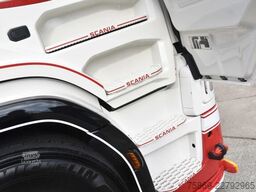 Scania 590S V8 NGS 4x2NB - NEW TACHO - ONLY 120 TKM - ...