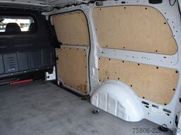 MERCEDES-BENZ Vito 116 CDI L 4x4 3Sitze AHK