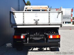 UNIMOG U300 VarioPilot Frontzapfwelle Anbauplatte