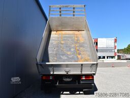 UNIMOG U300 VarioPilot Frontzapfwelle Anbauplatte