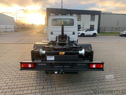 IVECO Daily 70C18HP MY26 Hyva Abrollerkipper 05-32 AHK