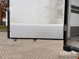 Schmitz Cargobull Tiefkühler Multitemp Doppelstock Trennwand