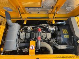 JCB 205