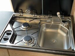 PÖSSL Summit 600 Plus | Autom. | Winterpaket*Dieselhzg