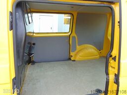 VOLKSWAGEN T5 TRANSPORTER 2.0 TDI 3Sitzer -2x Schiebetür-