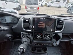 KNAUS Sky Ti PLATINUM SELECTION 650 MEG Solar, Markise