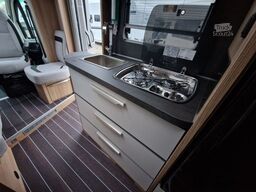KNAUS Sky Ti PLATINUM SELECTION 650 MEG Solar, Markise