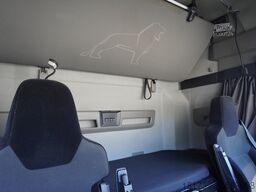 MAN TGX 28.510 6×2 / Sleeper cab