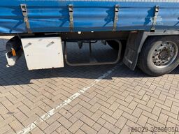 KRONE Profi Liner Schiebeplane mit Liftachse