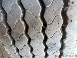 KRONE Profi Liner Schiebeplane mit Liftachse