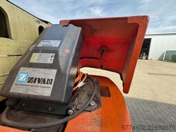 JLG Toucan 1210--V0282