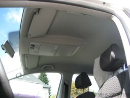 VW Touran 2,0 TDI Einsatzfahrzeug Strobel *TÜV NEU*