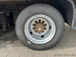 Van Eck Aircargo / Rollenbaan / Mega / SAF-Axle / Carrier