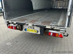 Van Eck Aircargo / Rollenbaan / Mega / SAF-Axle / Carrier