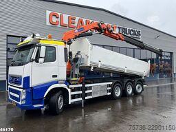 Volvo FH 420 8x4 HMF 22 Tonmeter laadkraan