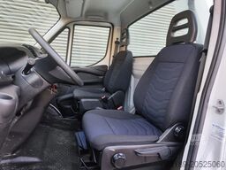 Iveco Daily 35S12 Multitel MT162