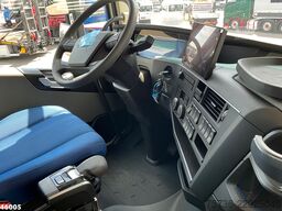 Volvo FH 500 Euro 6 8x2 HMF 95 Tonmeter laadkraan + F...