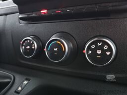 RENAULT MASTER 2.3 Bakwagen Laadklep!