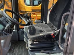 B.N.G. Baumaschinen + Nutzfahrzeug GmbH B.N.G. Baumaschinen + Nutzfahrzeug GmbH B.N.G. Baumaschinen + Nutzfahrzeug GmbH
