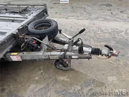 Brian James car trailer