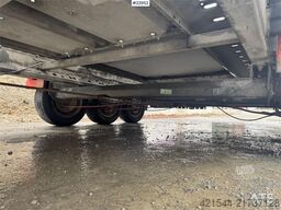 Brian James car trailer