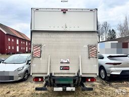 Iveco 35S16 box truck – 8 pallets – 111,000 km!