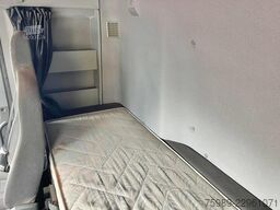 Mercedes-Benz Actros 2541 493099 km original,  3 pedals,