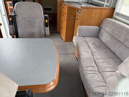 Niesmann+Bischoff Flair 7100 Barversion