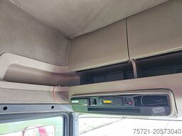 SCANIA R730 8X4 147T