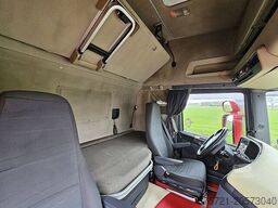 SCANIA R730 8X4 147T