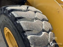 Caterpillar 966M