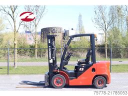 Hangcha CPCD25 | TRIPLEX | 2.5 TON | SIDESHIFT | POSITI...