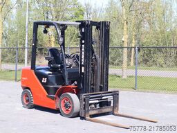 Hangcha CPCD25 | TRIPLEX | 2.5 TON | SIDESHIFT | POSITI...