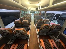 MAN R 09 Lion´s Coach