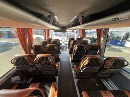 MAN R09 Lion´s Coach C