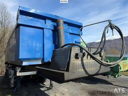 Maur Bilpåbygg 3 axles and tipping semi-trailer for sale as a rep