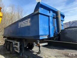 Maur Bilpåbygg 3 axles and tipping semi-trailer for sale as a rep