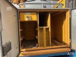 Scania 82m lift truck w/ Simon cara 170 - Must see. WATCH
