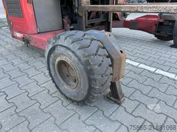 Moffet M4 20.4 / Kooi Aap / Mitnahme Stapler / 2000 kg...
