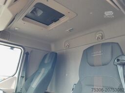 DAF FA XB 230 12t Junge Curtainsider