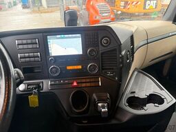 MERCEDES-BENZ 1845 Actros mit Goldhofer STN L3 Tieflader Rampe