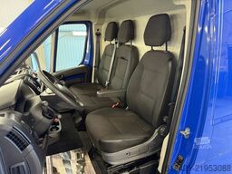 PEUGEOT Boxer Kasten Hochraum 333 L2H2 BlueHDi 140 Stop&
