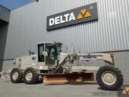 Komatsu GD555-5 Ex-army