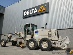 Komatsu GD555-5 Ex-army