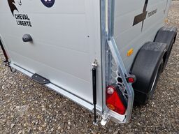 Cheval Liberté Touring Country Frontausstieg direkt