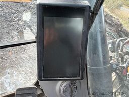 Volvo ECR145EL Crawler Excavator – 3 Buckets, Tiltrotato