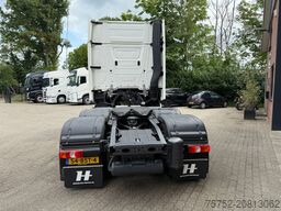 Mercedes-Benz Actros 2545 6X2 Gigaspace Standairco NL Truck 3...