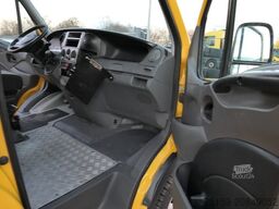 iveco Daily 35 S11 C30C AUTOMATIK KAMERA MAXI Regale DURCHGANG